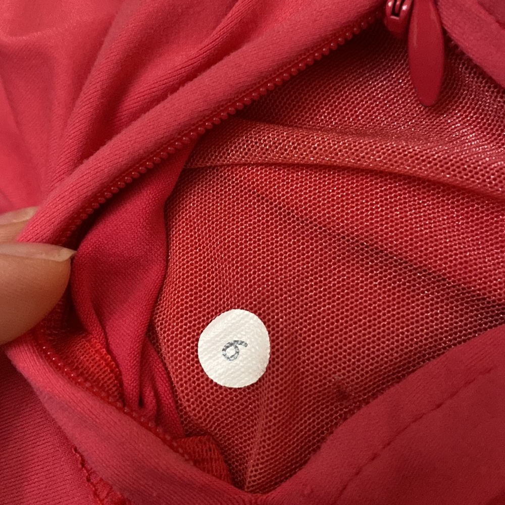 Lululemon Top - Picture 6 of 6